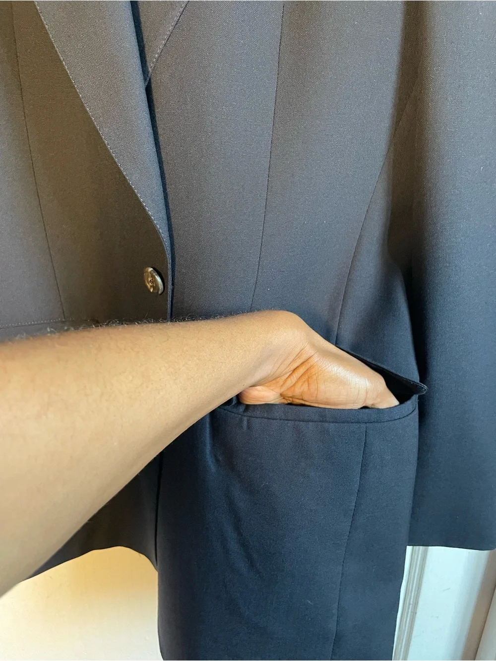 Vintage Brooks Brothers Navy Blue 100% Wool Blazer Men 44R USA Made 2-Button